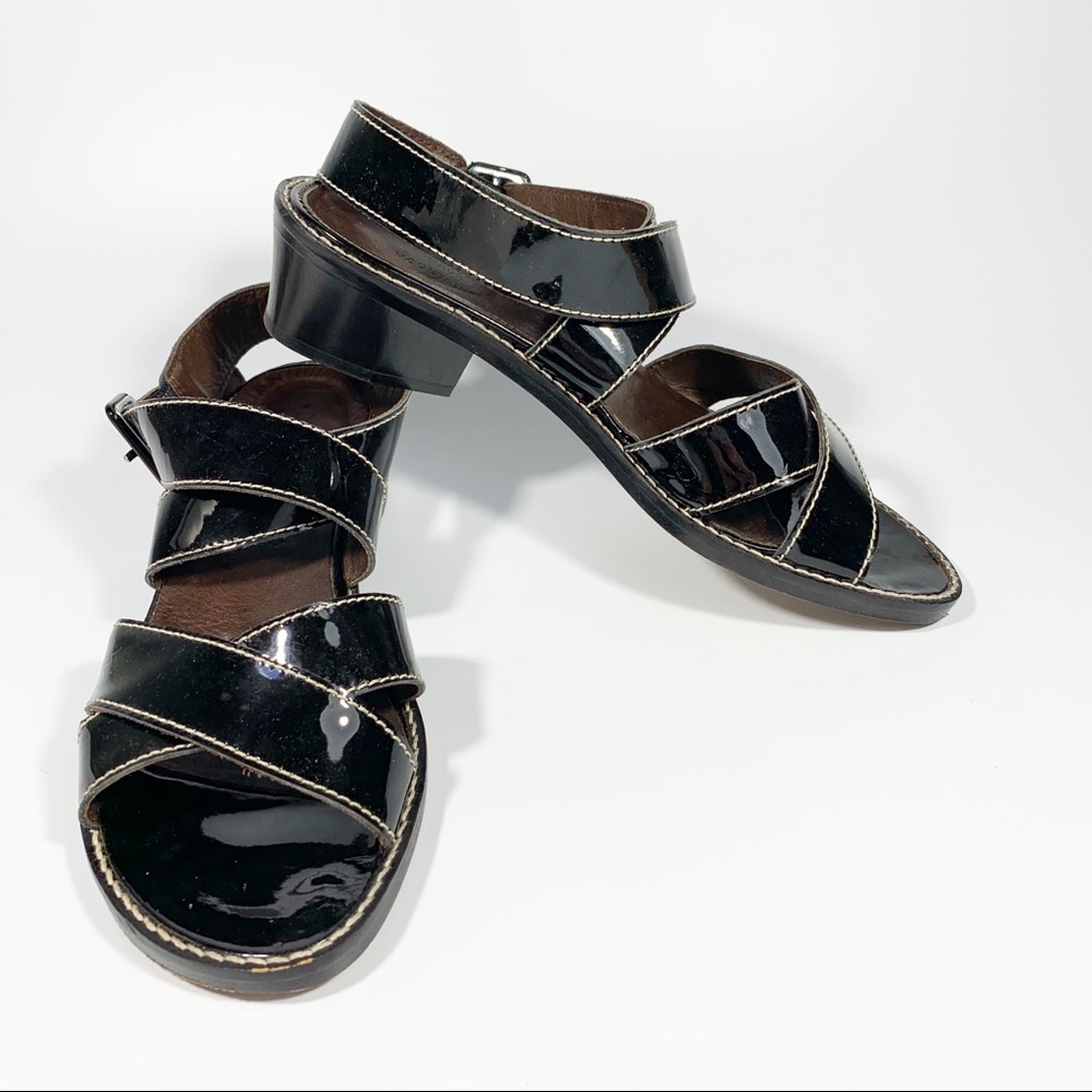 Donald J Pliner / Patent Leather Strappy Sandals